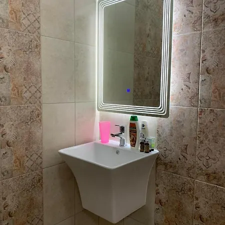 Апартамент Смирненски С Гараж Apartment *